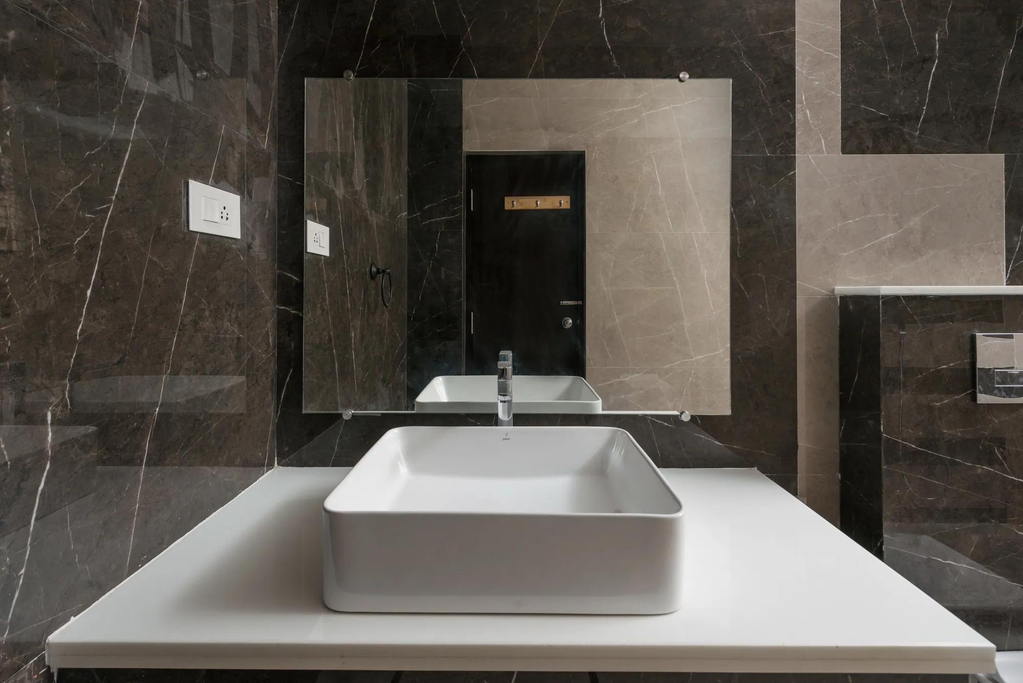 Mr. Aravind — a luxury residence by Jehovah Builders, frame 13 of 18.